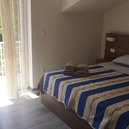 Apartments Kalajzic Pucisca Room photo